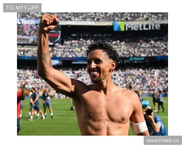 马尔基尼奥斯在欧冠赛场的关键表现助力球队晋级淘汰赛