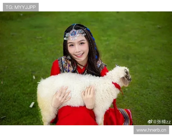 张楠家的狗都比你我活得精致